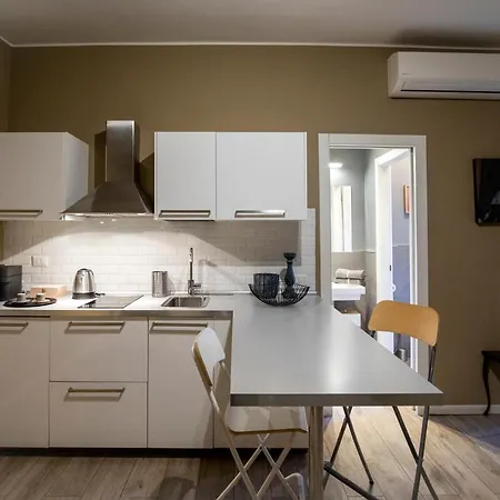Appartamento Kosta Mailand Exterior foto